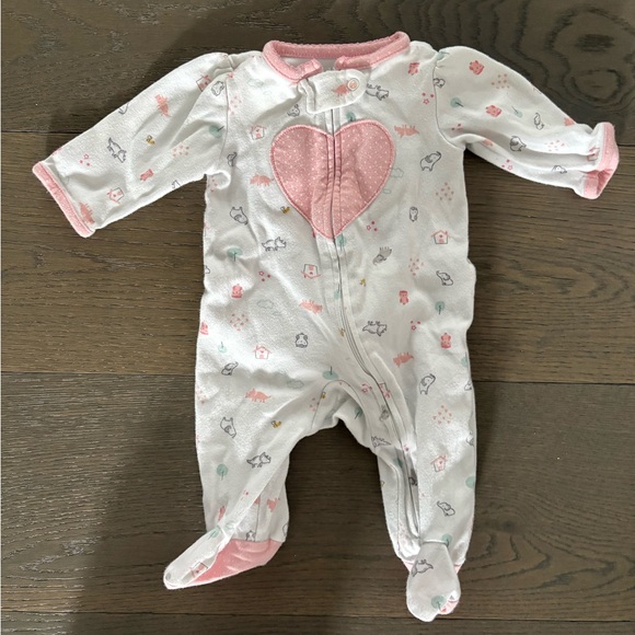 Carters cotton baby girl zipper sleeper 0-3M excellent cond - Picture 1 of 2